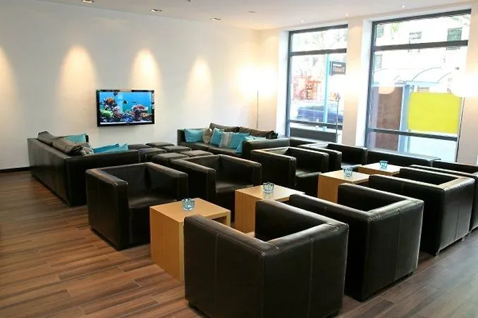 Hotel One Frankfurt-eastside