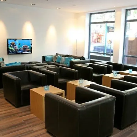 Hotel One Frankfurt-eastside