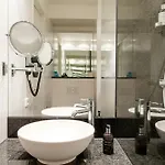 One Frankfurt-east Side 3*
