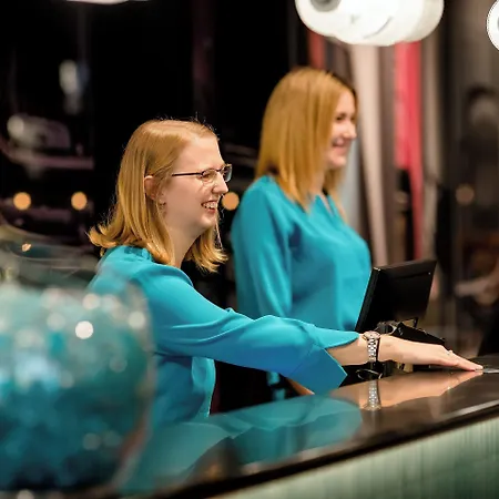 Отель One Frankfurt-eastside 3*