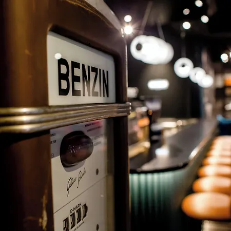 One Frankfurt-eastside Отель 3*