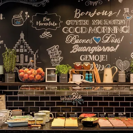 One Frankfurt-eastside Отель