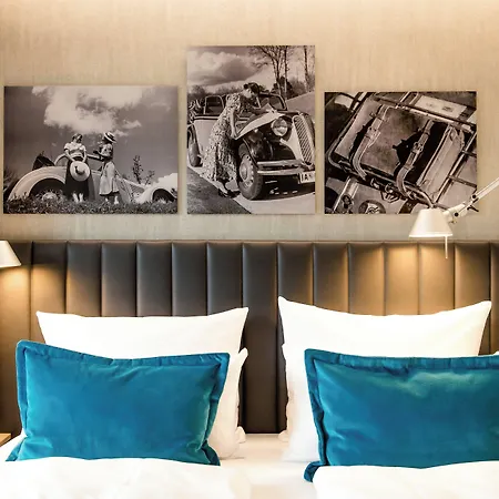 One Frankfurt-eastside 3* Франкфурт-на-Майне