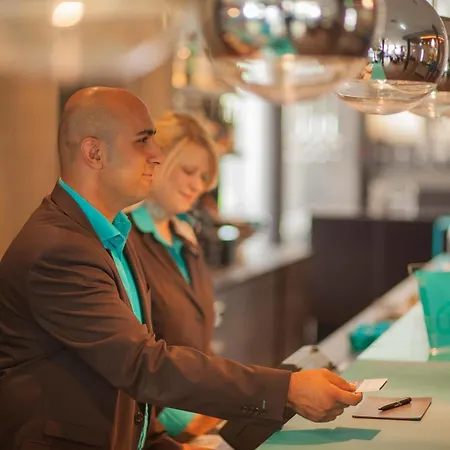 Hotel One Frankfurt-east Side 3*