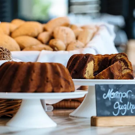 Отель One Frankfurt-eastside